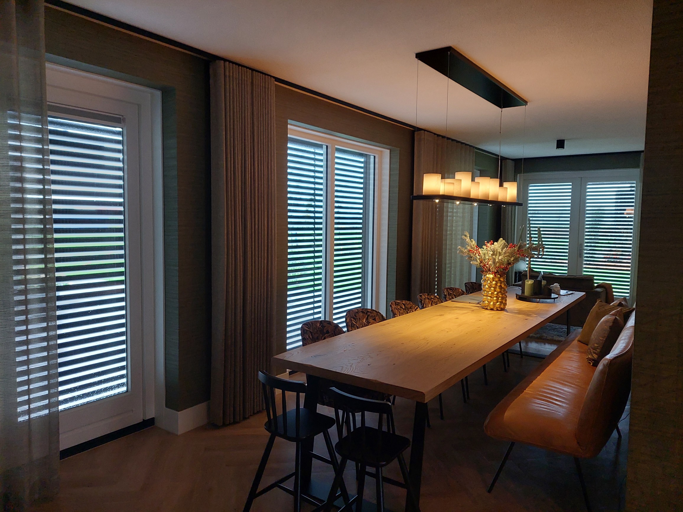 Comfort, sfeer en rust: hoe zonwering bijdraagt aan een stressvrij huis