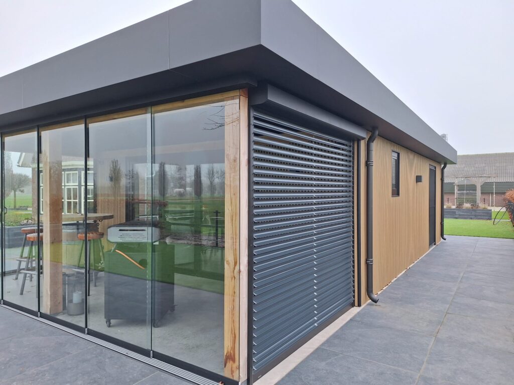 rolluiken met kantelbare lamellen